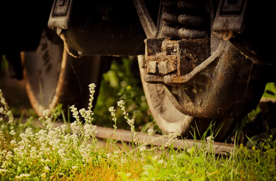 What Types Of Brakes Are Used In Trains? Brake Experts