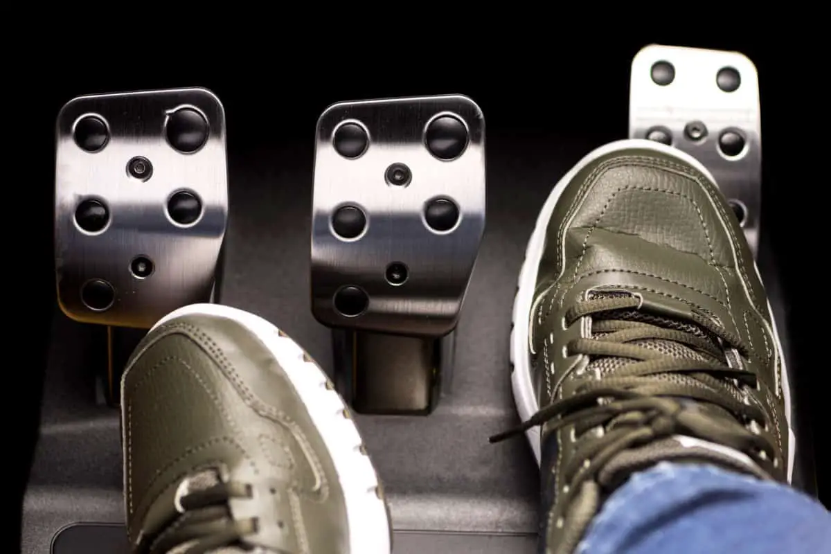 What’s the Difference Between the Brake and the Clutch? Brake Experts